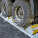 bloqueur automatique de camion par cales roues multiples